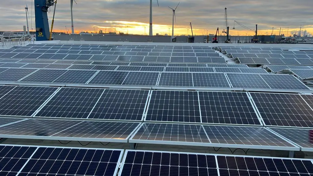 Rooftop PV pannels in Benelux 3