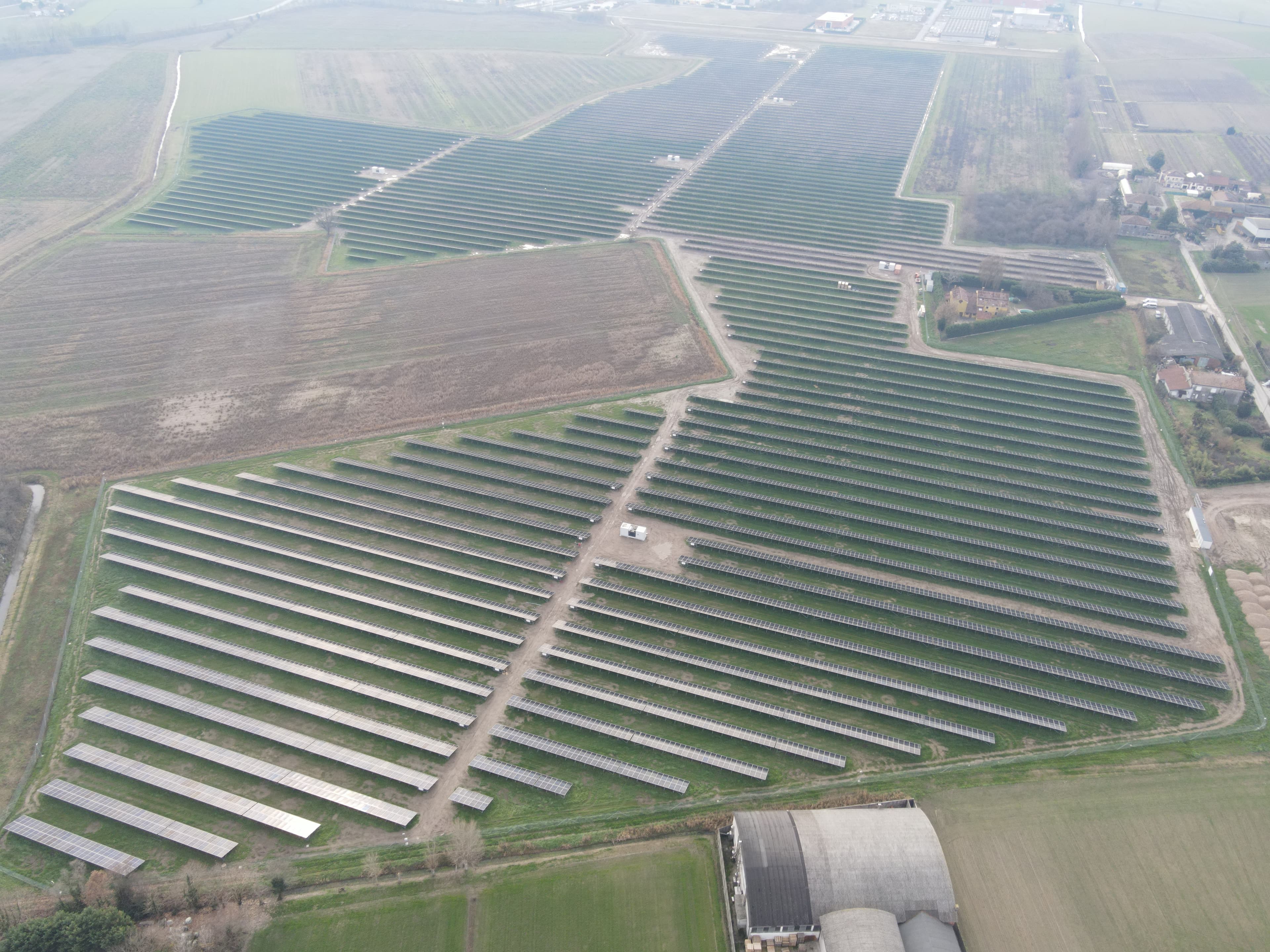 Italian 25 MWp project successfully completed despite bad weather