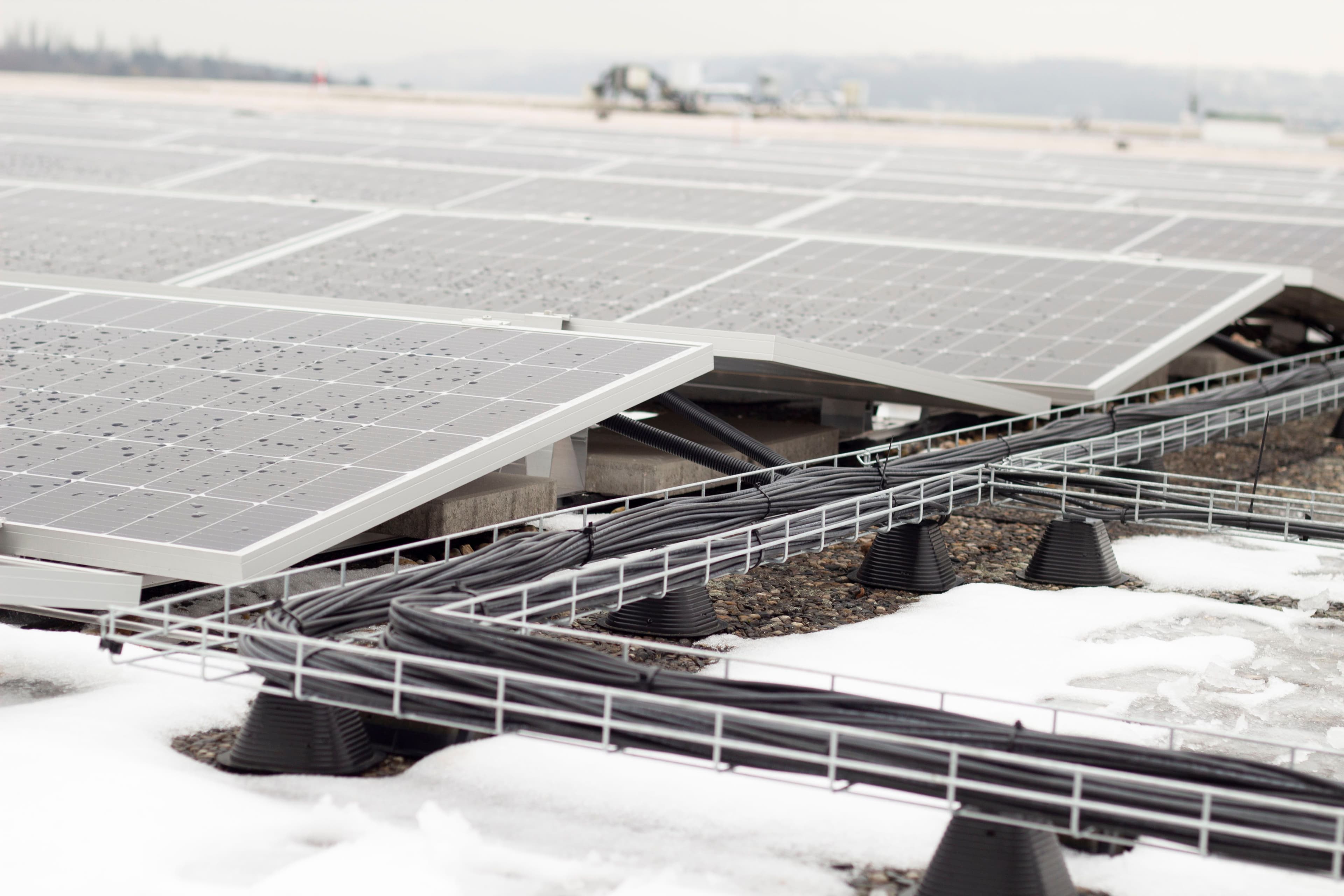 Nákupní oddělení jako klíč k úspěšným EPC fotovoltaickým zakázkám. FVE komponenty