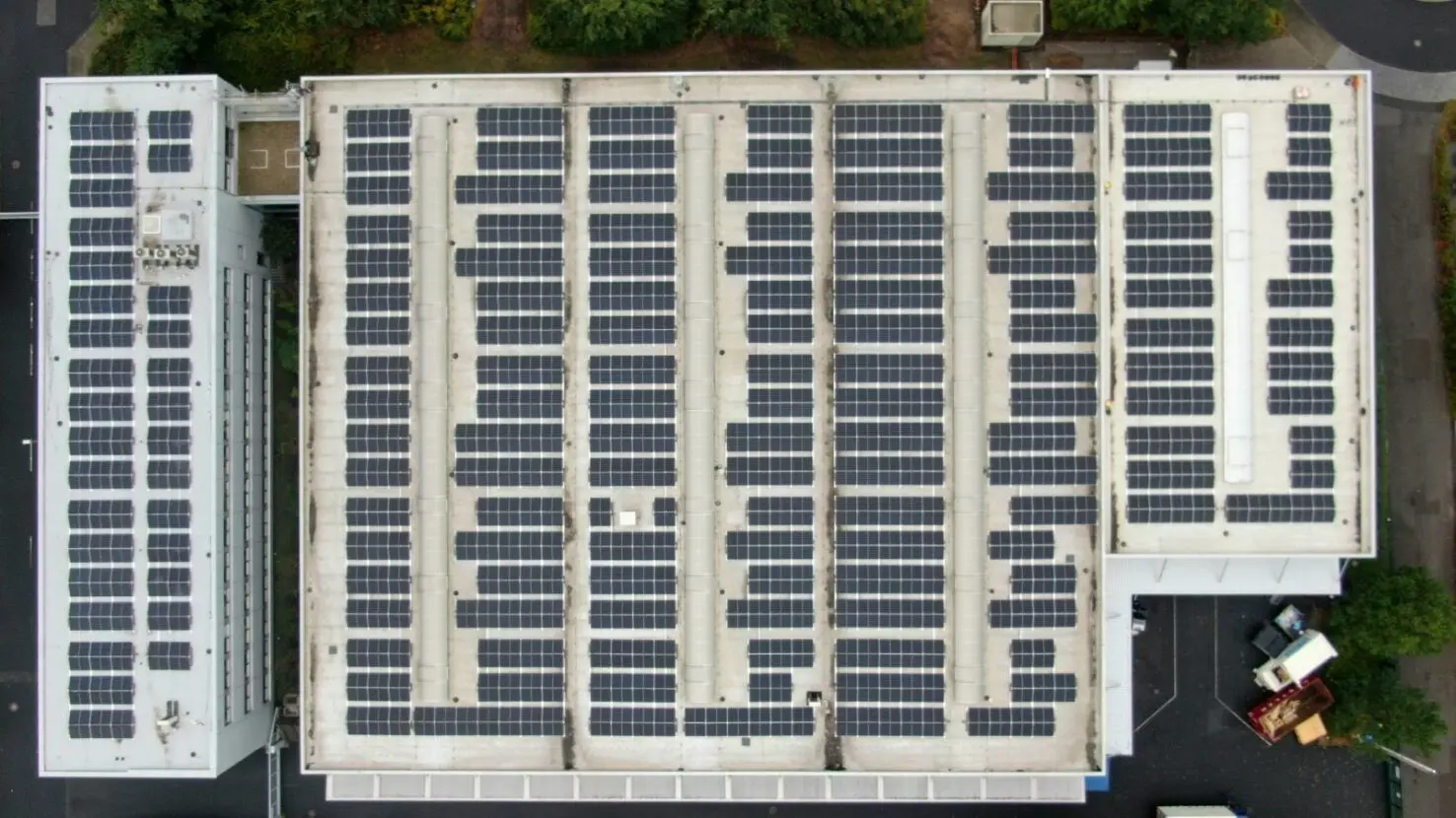 Greenbuddies realizovali střešní solární elektrárnu v Německu