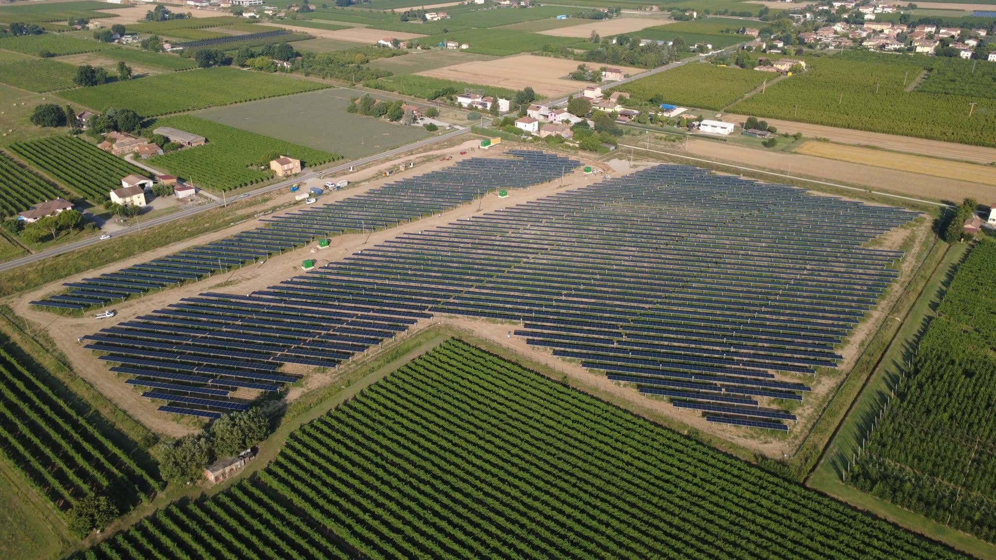 GreenBuddies dokončili EPC fotovoltaickou elektrárnu o výkonu 5,29 MWp v Itálii