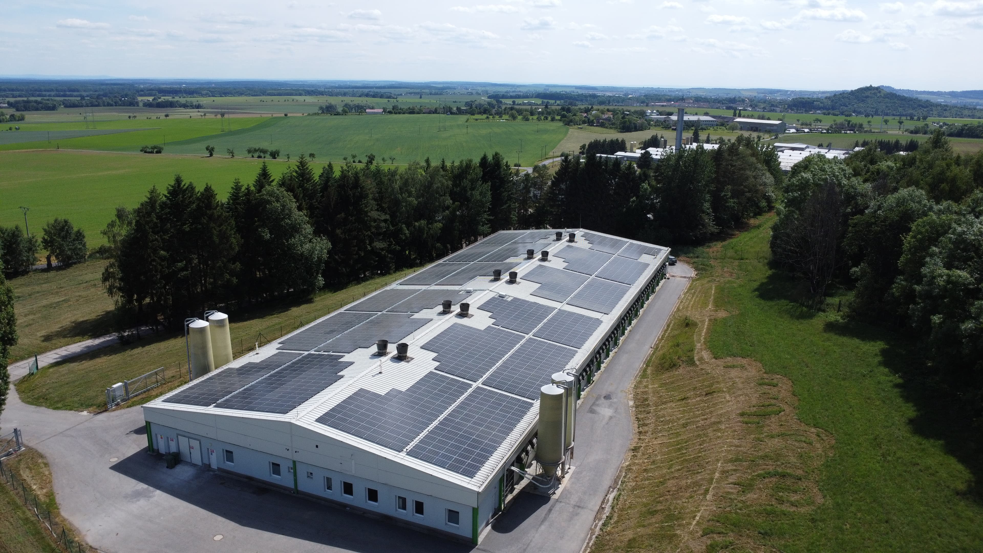 Greenbuddies postavili FVE na střeše závodu Mave Jičín