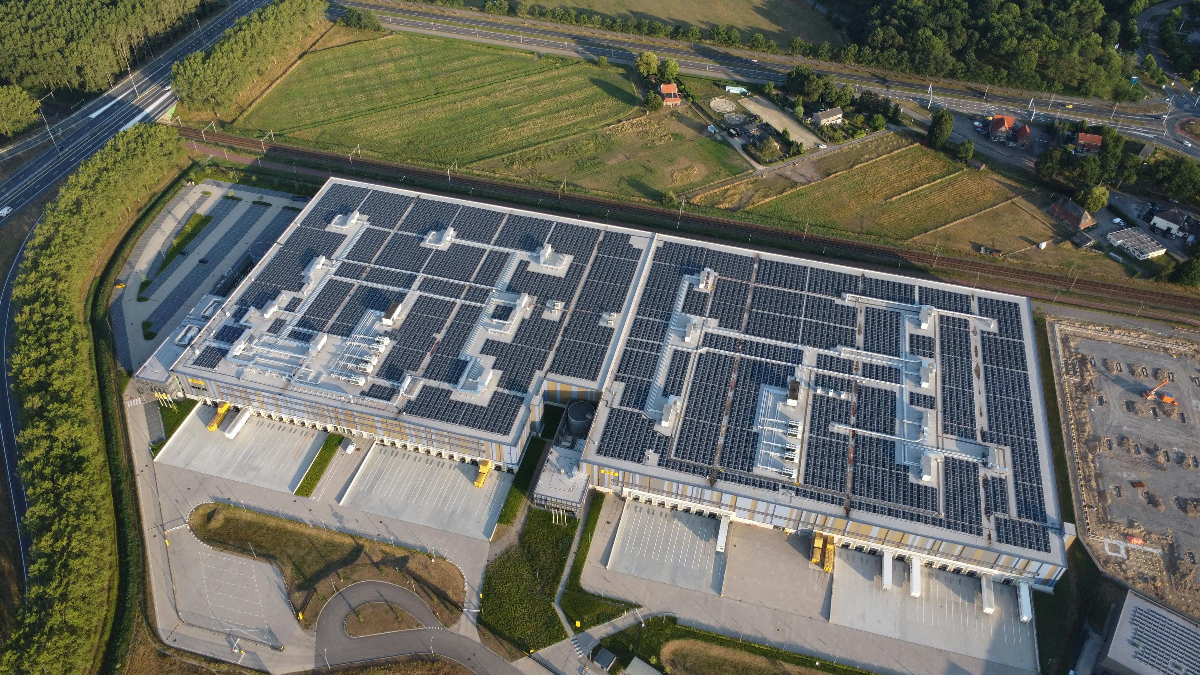 Projekt 4.4 MWp v nizozemském Wijchenu – největší střešní fotovoltaika Greenbuddies v roce 2021