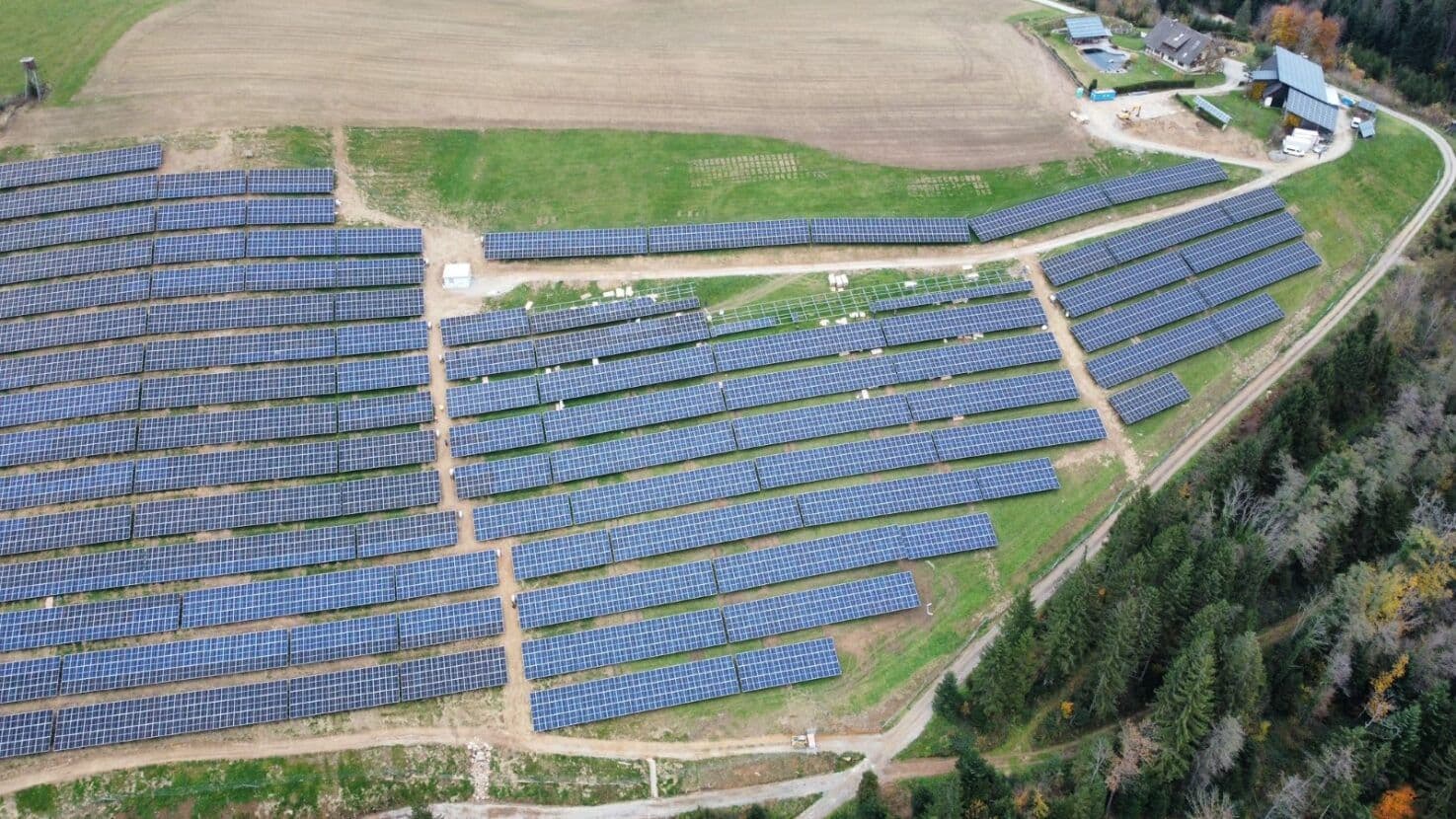 Greenbuddies realizovali pozemní solární elektrárnu v Rakousku