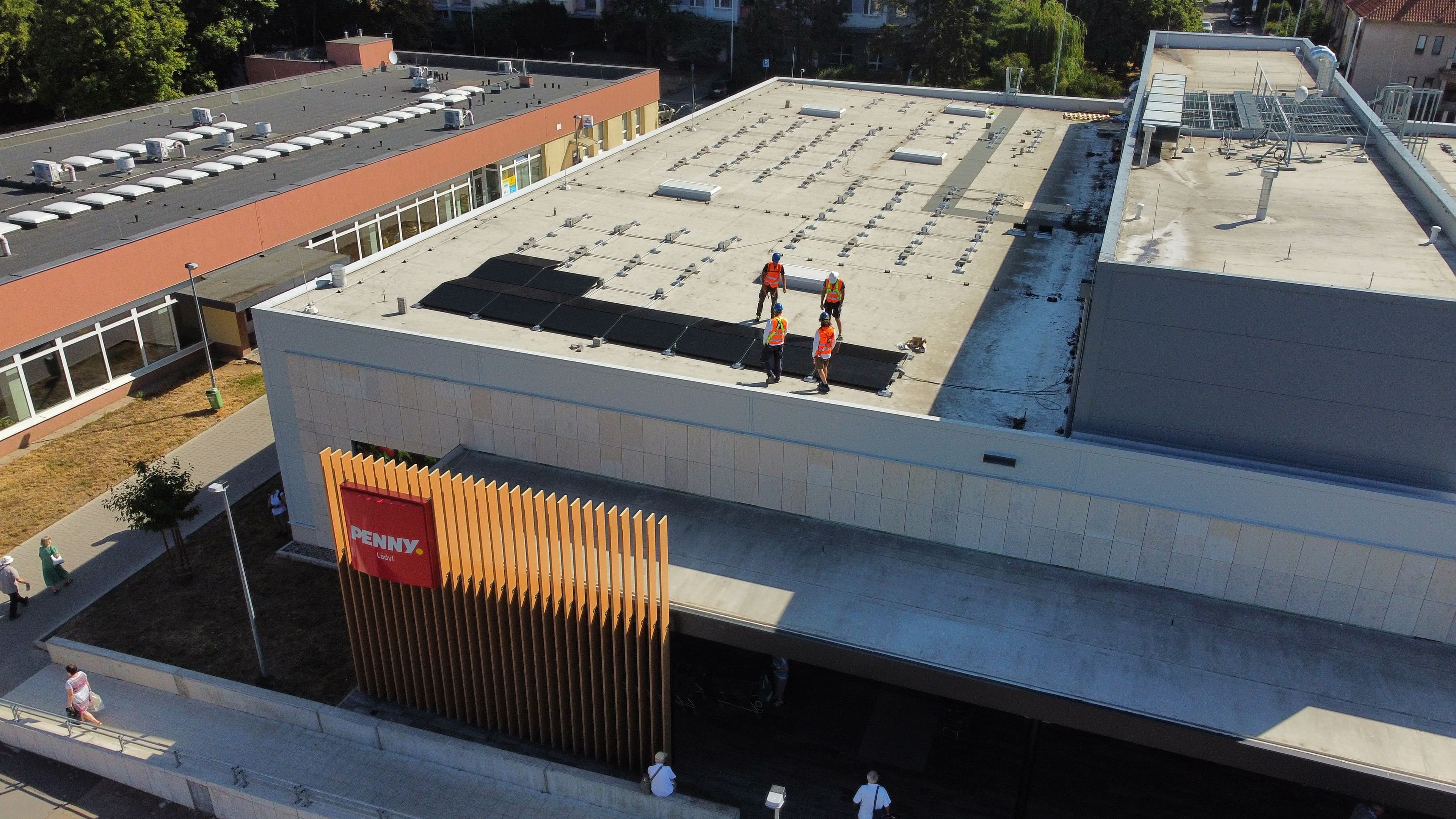 Jedenáct prodejen PENNY nově uspoří až 40% energie díky fotovoltaice