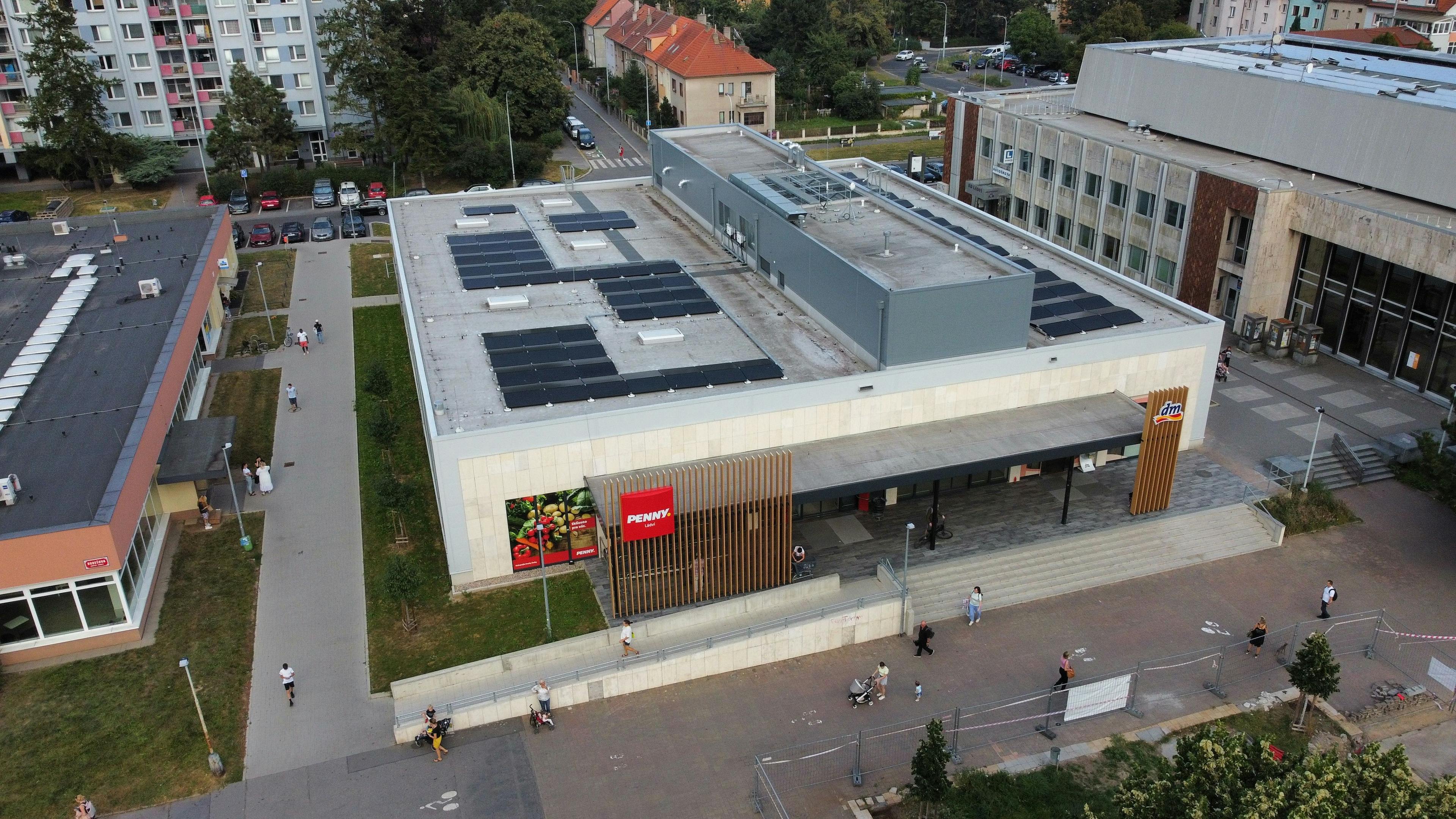 Installation of Rooftop PV for PENNY CZ - VIDEO