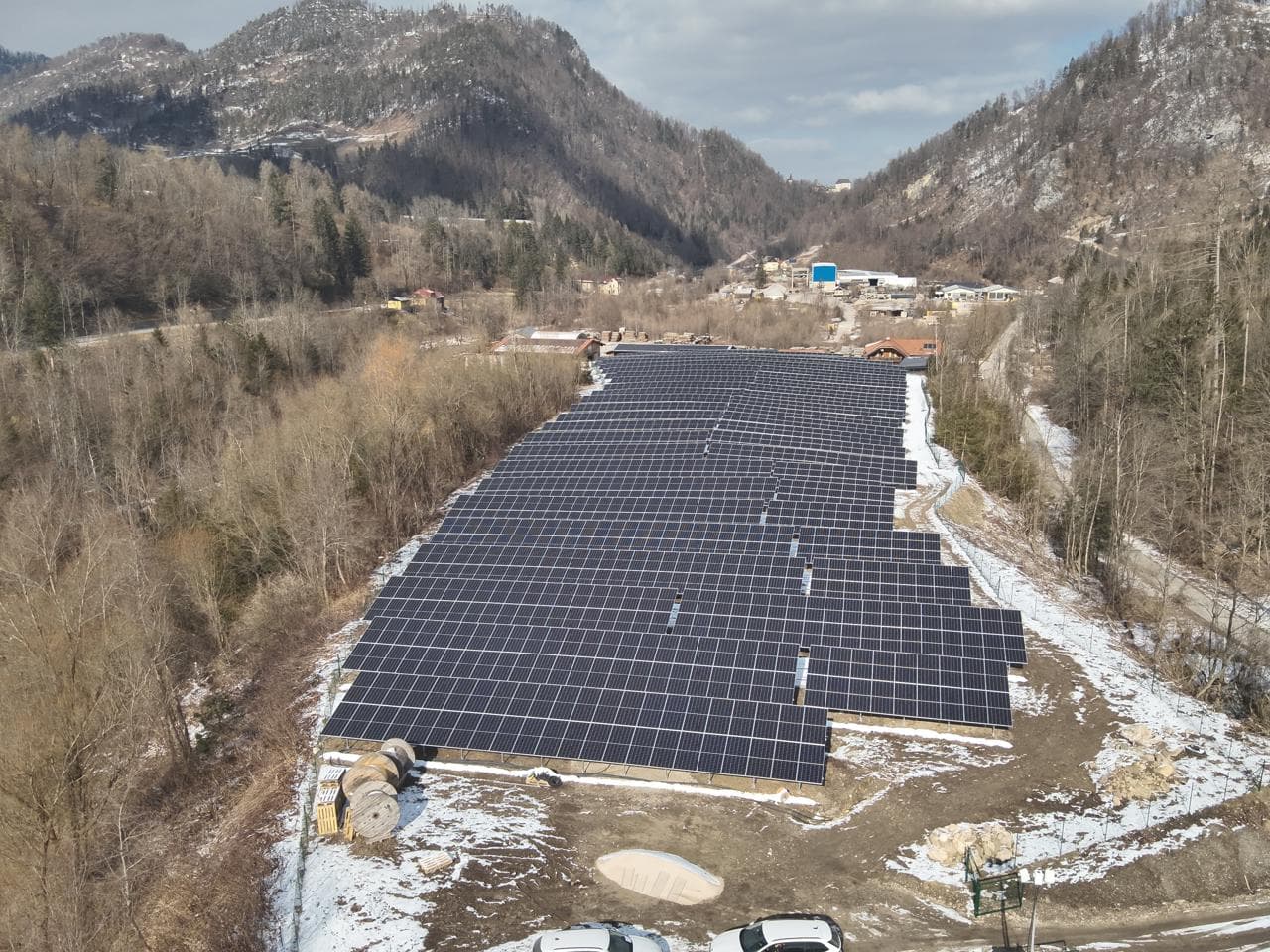 Greenbuddies built a freefield PV plant in Austria