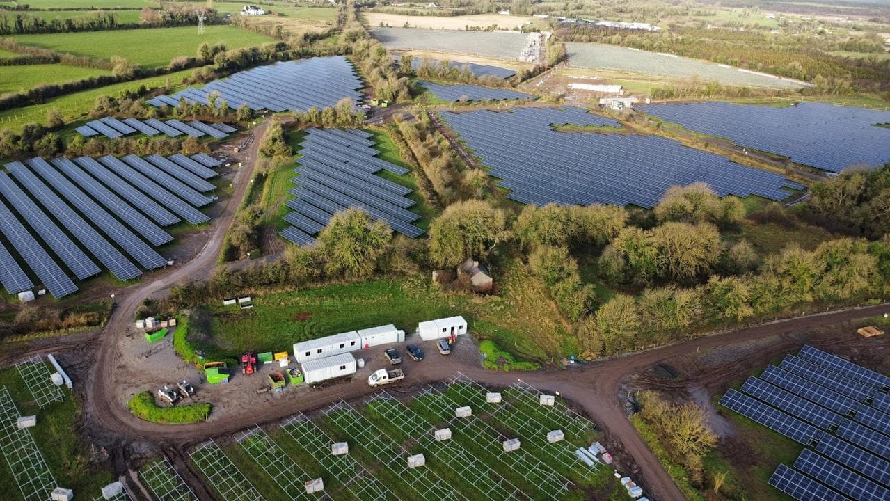 Greenbuddies built a 30 MWp freefield PV plant in Ireland